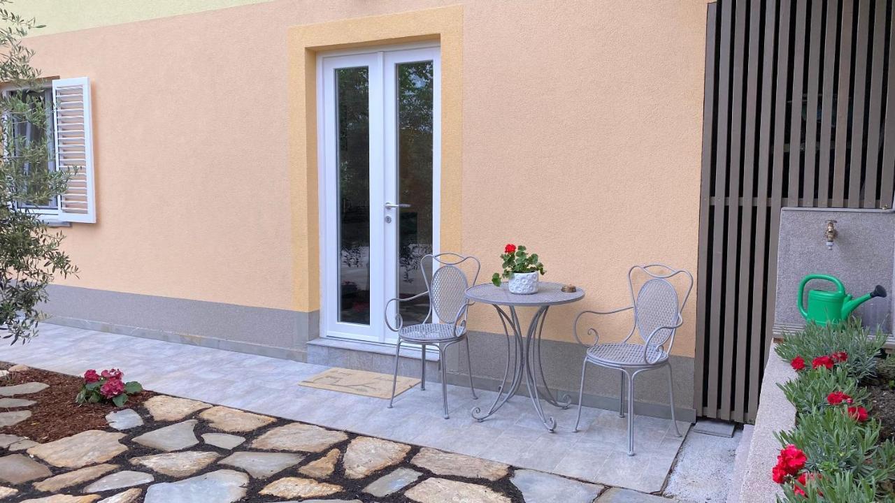 Ferienwohnung Sea View Olive Retreat Portorož Exterior foto