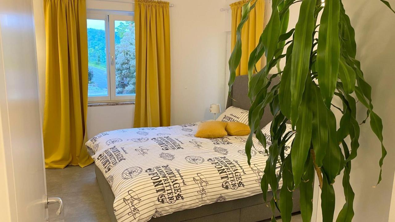 Ferienwohnung Sea View Olive Retreat Portorož Exterior foto